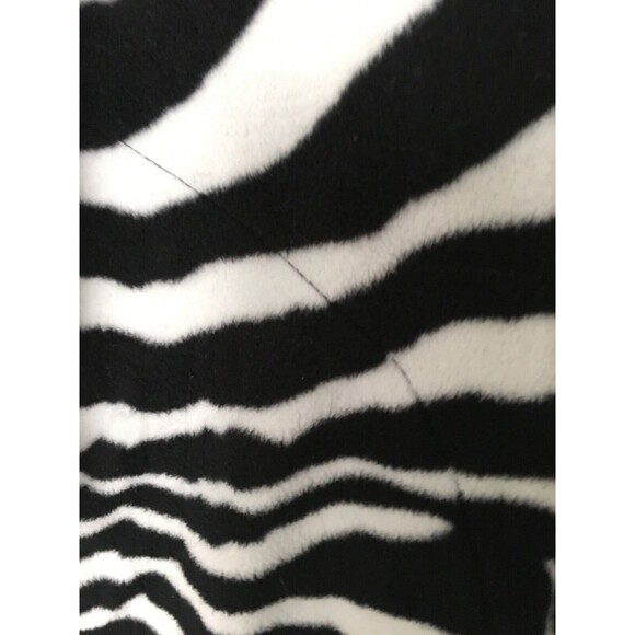 Nick & Nora Adult Zebra Print Footed Pajamas Jumpsuit Sleep 1pc Size Medium - Picture 4 of 9